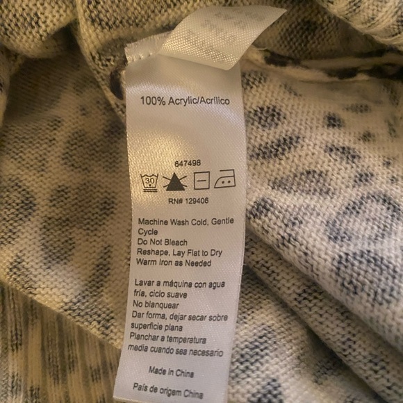 VENUS Womens Cheetah Print Sweater Top - Picture 3 of 5